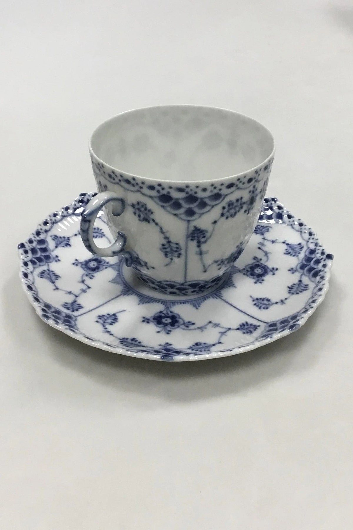 ロイヤルコペンハーゲン ブルー＆ホワイト コーヒーカップ＆ソーサー