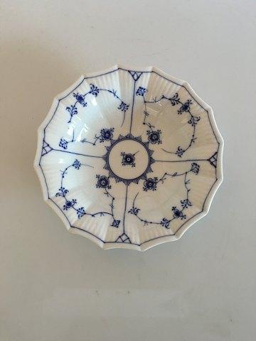 Royal Copenhagen Musselmalet Riflet Kantet Skål No. 142