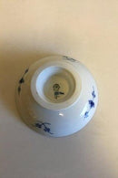 皇家哥本哈根Musselmalet碗，脚踏18号。