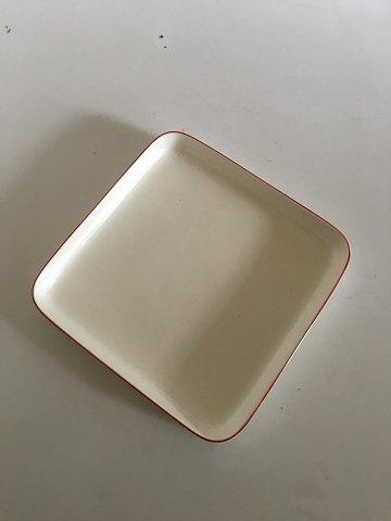 Royal Copenhagen Rødtop / Rødkant Firkantet Fad No. 3048