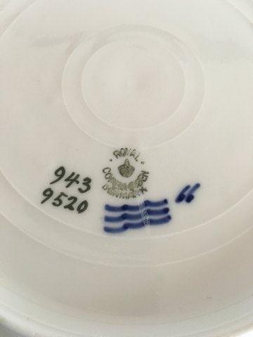 Royal Copenhagen Midsummernightsdream Fish Plate No 943/9520