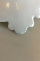 Royal Copenhagen Tidlig Art Nouveau skål. Formet som egekvist med blade og agern