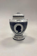 Royal Copenhagen Vase med låg 8.April 1818-1918