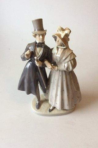 Royal Copenhagen Figur - Aftentur i Tivoli No. 1593