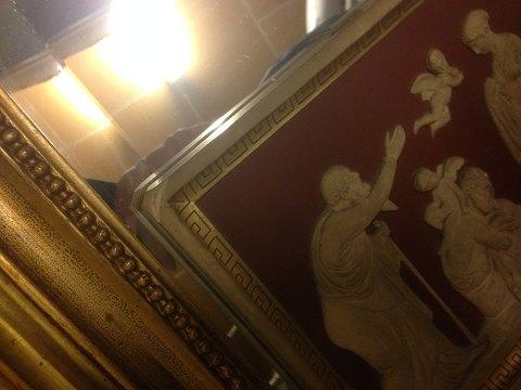 Ipsen Terracotta Relief af "Kærlighedens Aldre" af Bertel Thorvaldsen No 391