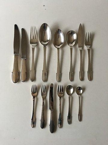Georg Jensen Sterling Silber Kugelbesteck Set für 4 Pers. 56 Exemplare.