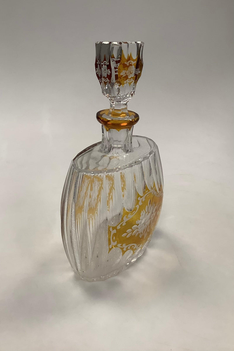 Beautiful Decanter in clear and yellow Glass Measures 26cm / 10.24 inch