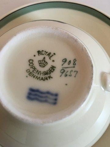 Royal Copenhagen Fuglsang Teetasse und Untertasse Nr. 9657