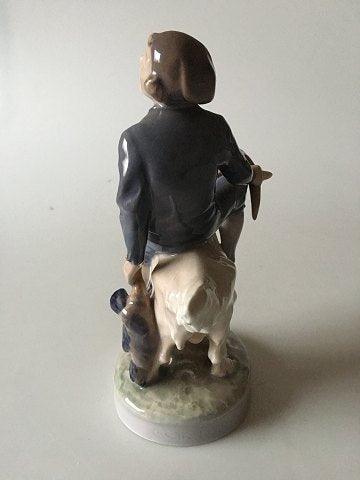 Royal Copenhagen Figur Dreng på ged No 1228