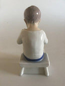 Bing og Grøndahl Figur - Victor (Dreng drikker) No. 1713