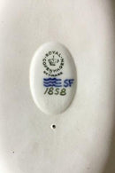 ロイヤルコペンハーゲン フィギュア ボーイ＆カーフ No 1858