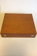 アルネ・ヤコブセン-アントン・ミケルセン ステンレス製大型カトラリーセット（木箱入り