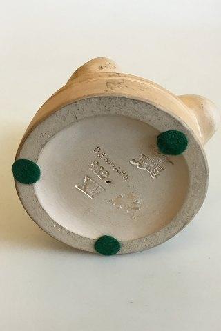 P. Ipsens Enke Terracottafigur af siddende dreng No 862