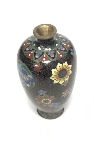 日本景泰蓝花瓶。