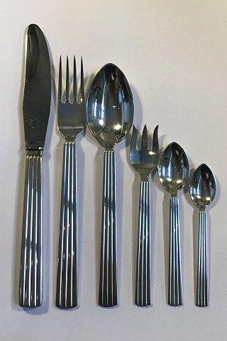 Georg Jensen Sterling Silber Bernadotte Tafelservice für 12 Personen (72 Teile)
