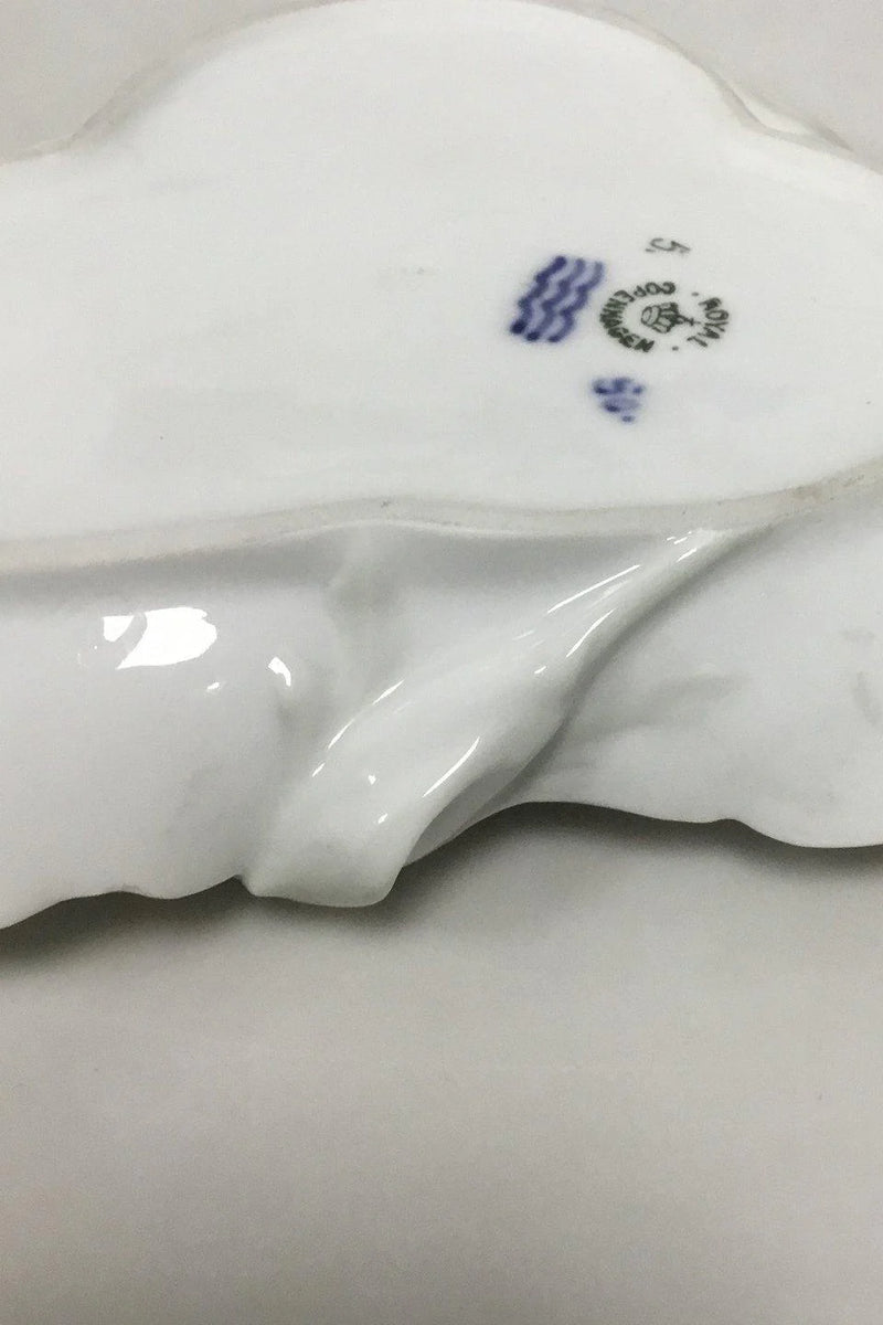 Royal Copenhagen Art Nouveau flad skål af Arnold Krog