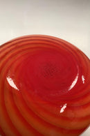 Glasvase in weißen und roten Farben Skandinavisch