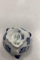 Royal Copenhagen Blaue kannelierte Vase mit Schnecken Nr. 1045