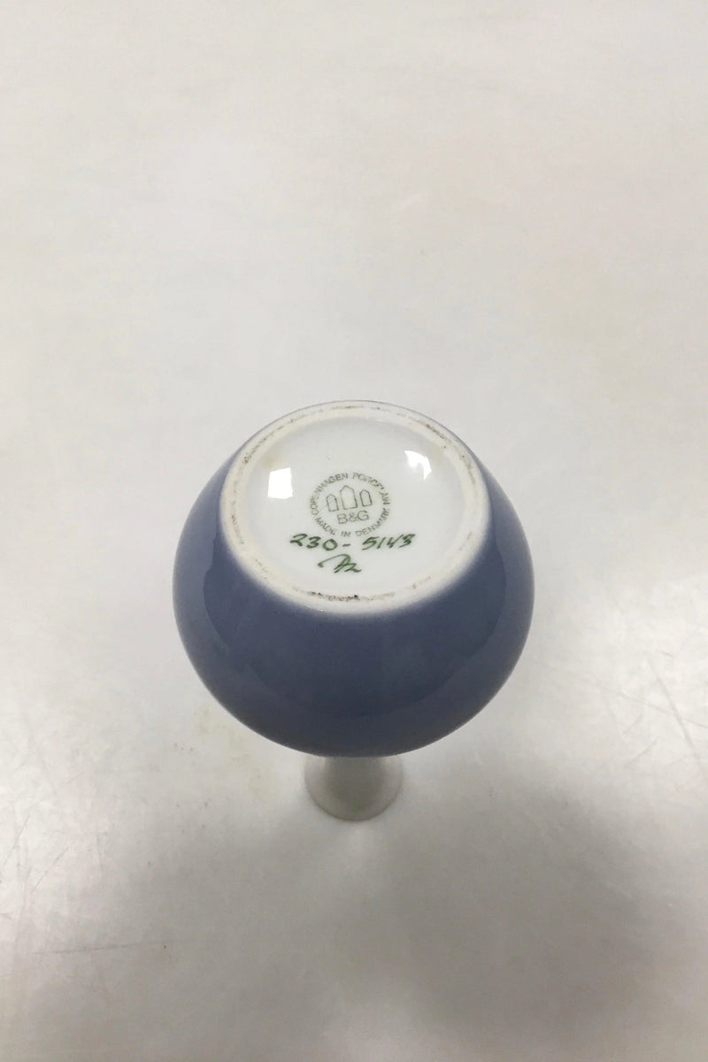 Bing og Grøndahl Art Nouveau vase med blomst no 230 / 5143