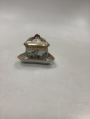 Royal Copenhagen Flora Danica dreiseitige Cremetasse Nr. 259 oder Nr. 3515