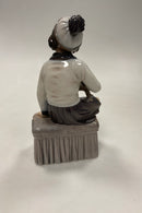 Dahl Jensen Figur Pige med Julebuk No. 1158