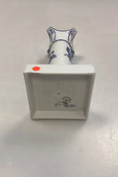 Royal Copenhagen Blå Blomst Flettet Lysestage No. 8215