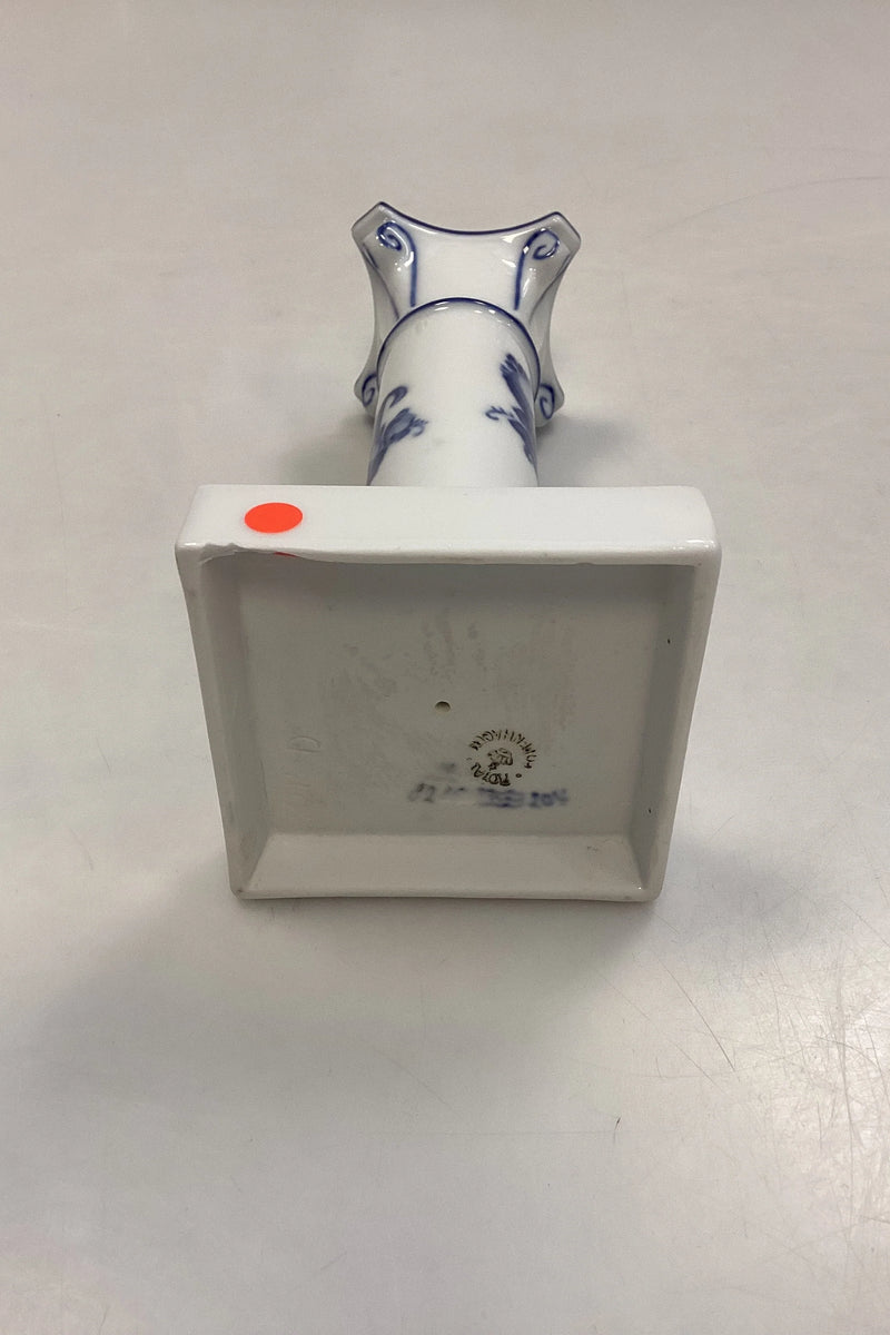 Royal Copenhagen Blå Blomst Flettet Lysestage No. 8215