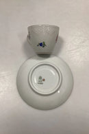 Bing og Grøndahl Saksisk Blomst, Hvid Kaffe-og underkop No. 108B