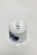 Royal Copenhagen Blå Blomst Kantet Lille bæger No 8566