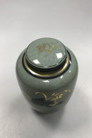 Royal Copenhagen Grüne Crackle Urne mit Blumendekoration mit Gold Nr. 5010/888