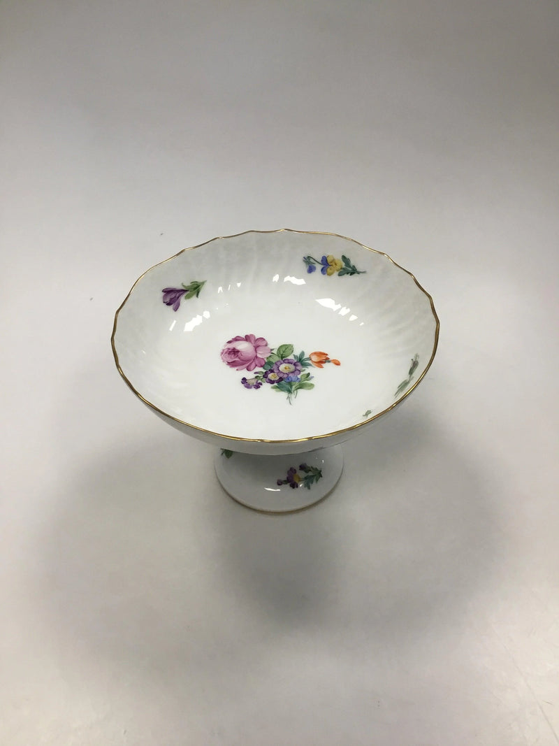 Royal Copenhagen Saxon Flower Light Cake Bowl on High Foot No 1528