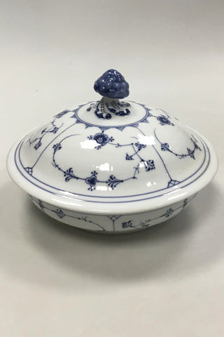 Royal Copenhagen Musselmalet Riflet Lågskål No. 397