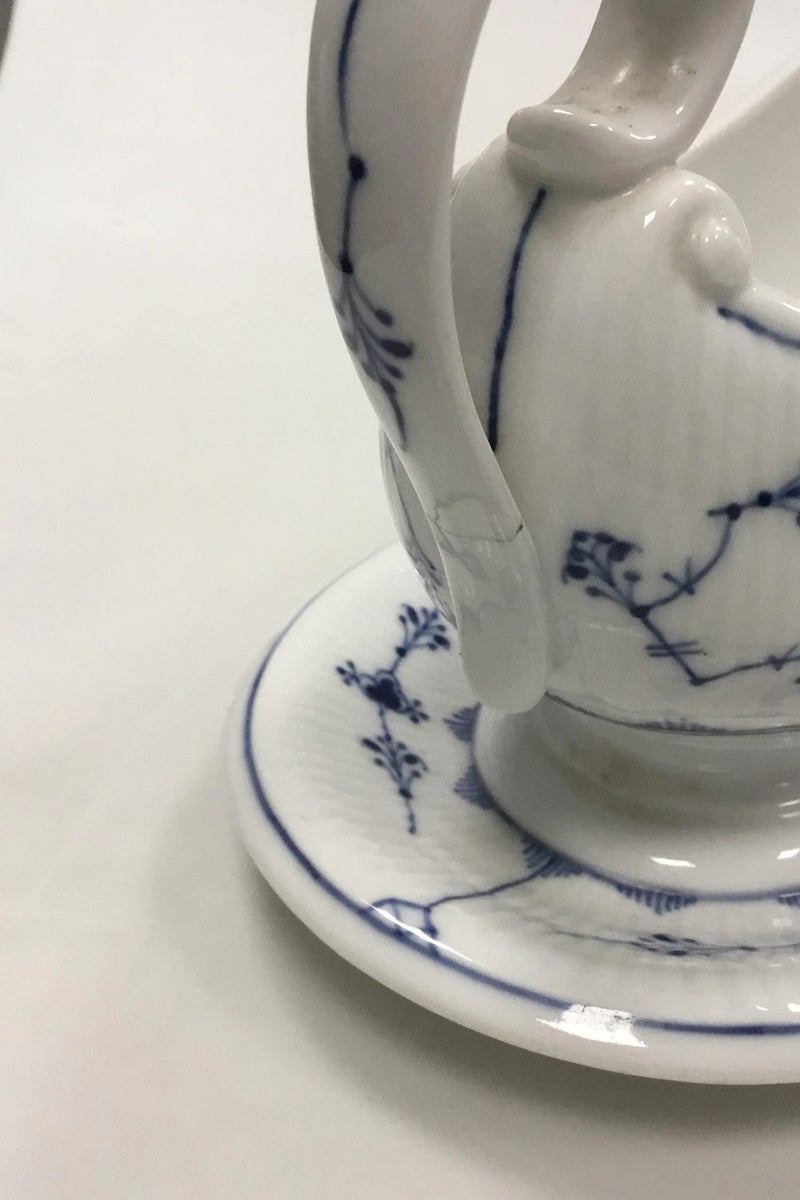 Royal Copenhagen Musselmalet Riflet Saucekande med Underskål No 200