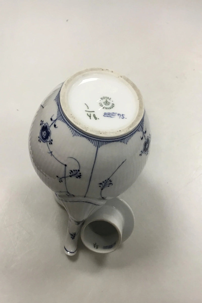 Royal Copenhagen Musselmalet Riflet Kaffekande No. 48