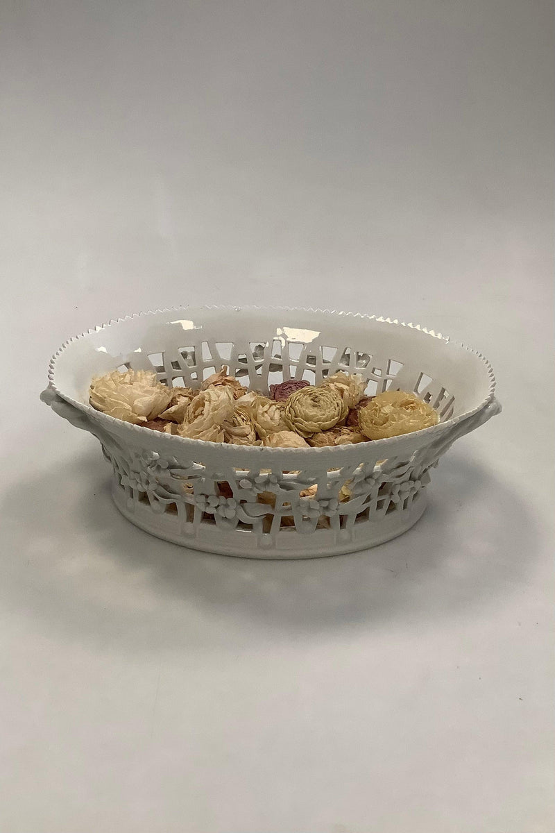 Royal Copenhagen Hvid Flora Danica Perlestel Oval Frugtkurv No 3536