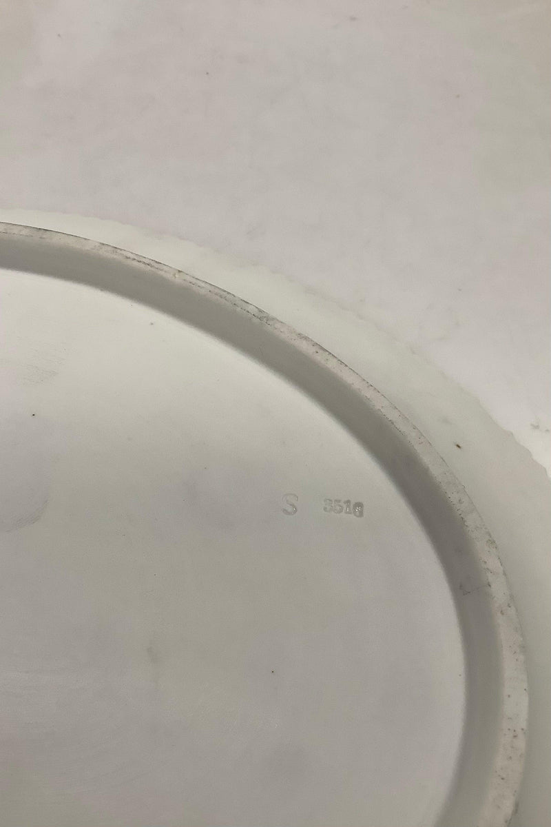 Royal Copenhagen Hvid Flora Danica Perle Ovalt Serveringsfad No 3516