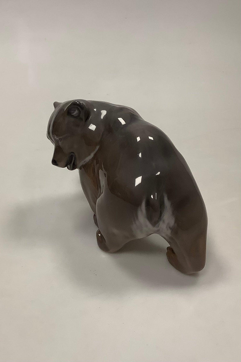 Royal Copenhagen Figur af Bjørn No 2841
