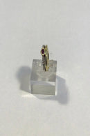 Niels Ruddy Hansen 14K Guld ring med Rubin og Brillanter (0.11 ct)