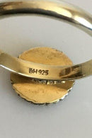 Bernhard Hertz Margueritte ring af forgyldt sterling sølv med emalje.