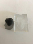 Bertil Vallien for Kosta Boda Todelt Glaskunst med Glas hoved og beholder (askebæger)