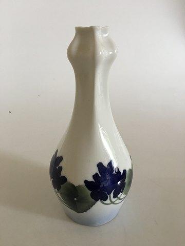Bing und Grondahl Jugendstil-Vase Nr. 3067/63