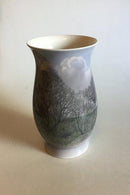 宾和格朗达独特的花瓶，由索菲斯-延森-克罗曼德-斯亚兰斯-卡斯特利特制作。