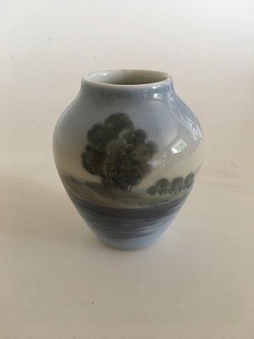 Bing & Grondahl Vase Nr. 500/5012 mit See- und Inselmotiv