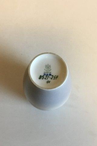 Bing & Grøndahl Vase No. 8521/254