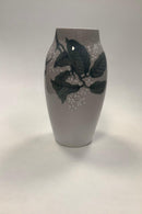 Bing og Grøndahl Art Nouveau Vase No 8354/243 med Blomster