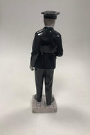 Bing og Grøndahl Figur af Politimand No 2436