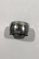 Dänischer Serviettenring aus gehämmertem Silber