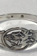 デンマーク製シルバーナプキンリング（ハトを連れた女の子）