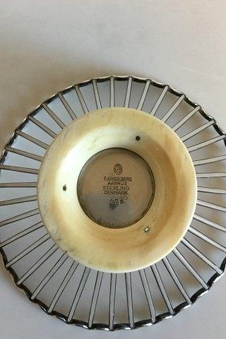 F.ヒンゲルベルク スターリングシルバー ワイヤーボウル アイボリーフット No 475