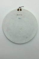 Bing og Grøndahl bisquit platte: "Amor lyttende til Erato´s sang" No. 69